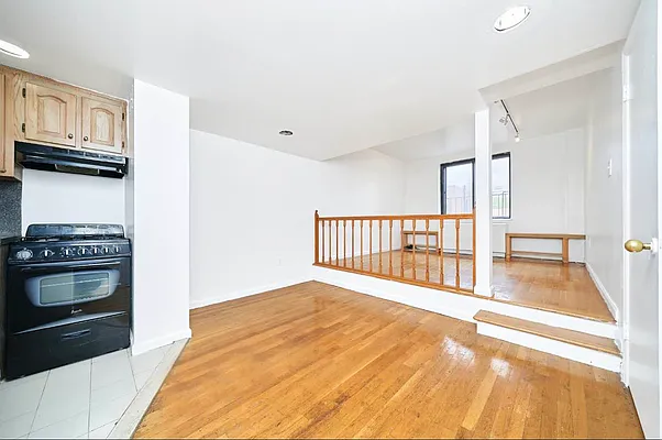 Rented by Living New York | media 13