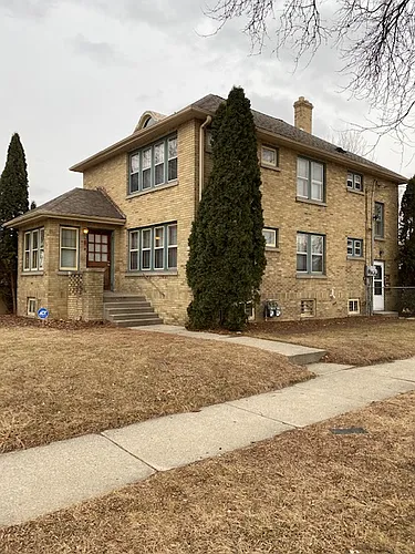 6427 W Medford Ave Photo 1