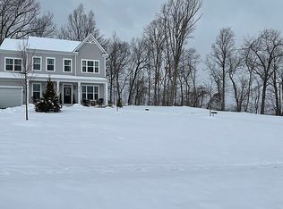 18115 Ridgewood Pl, Round Hill, VA 20141