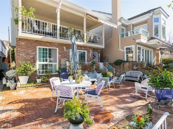 124 Pearl Ave, Newport Beach, CA 92662