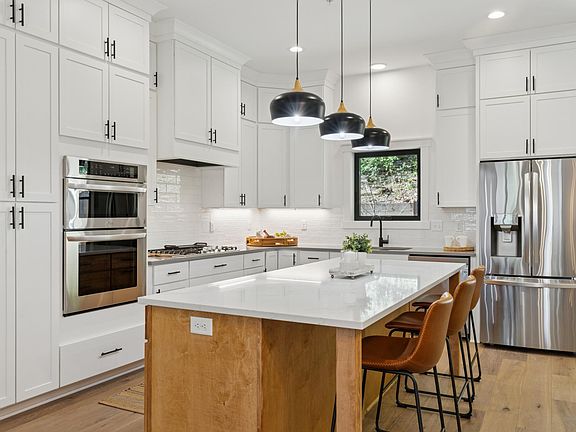 2nd image of 5742 Shady Oak Rd S #7