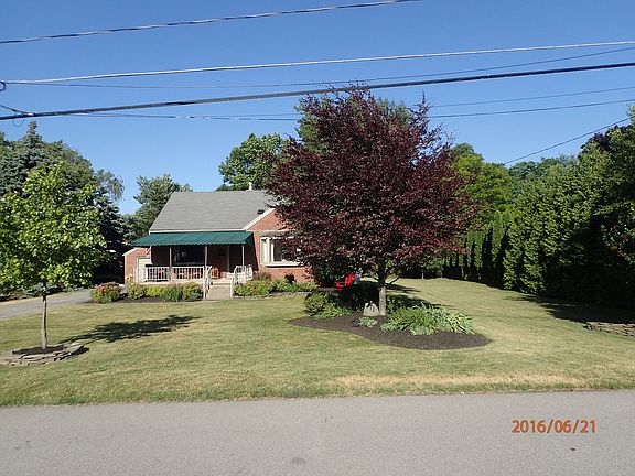 2nd image of 171 N Harvest St