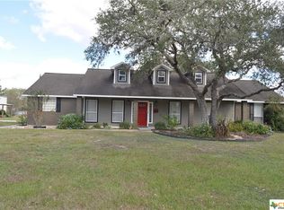 244 Woodland Way, Victoria, TX 77905