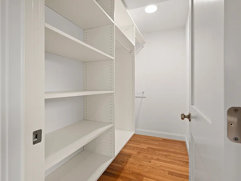 585 Lowell St — Photo 41