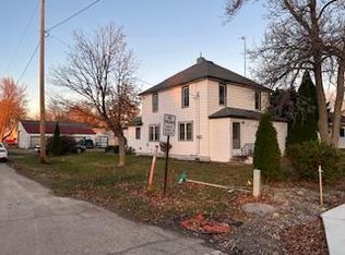 420 W Maine St, Amboy, MN 56010