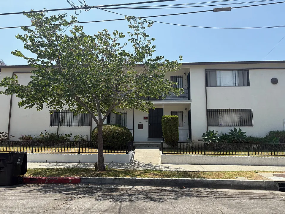 350 E Plymouth St #3
