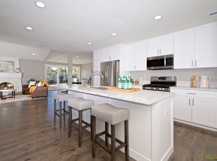 2640 Vistosa Pl, Carlsbad, CA 92009