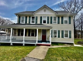 10 S Roberts Rd APT C, Highland, NY 12528