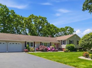 3 Beechwood Dr, Wilbraham, MA 01095