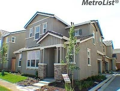 1st image of 2560 Cottage Pointe Dr