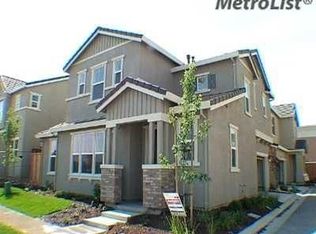 2560 Cottage Pointe Dr, Riverbank, CA