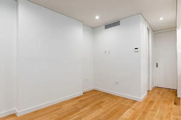 Rented by REAL New York | media 58