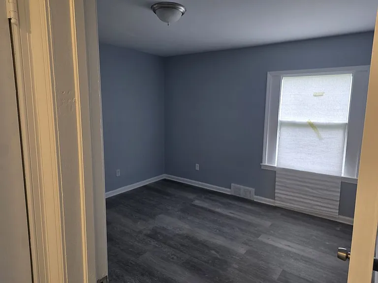 12840 Kilbourne St — Photo 15