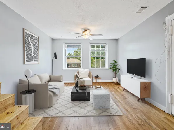 4860 28th St S APT C2, Arlington, VA 22206