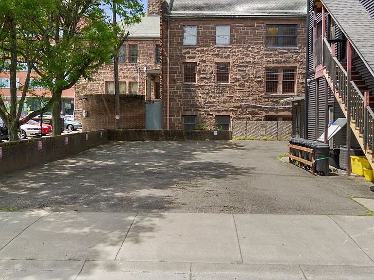 296 Main St #2 — Photo 11