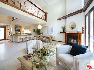 2811 Arizona Ave APT 4, Santa Monica, CA 90404