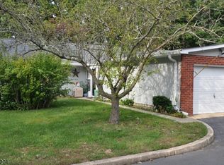 68D Dorchester Dr, Lakewood, NJ 08701
