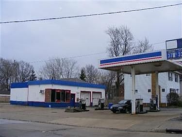 1st image of 4217 Rocky River Dr