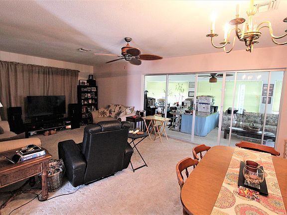 2nd image of 417 Matares Dr
