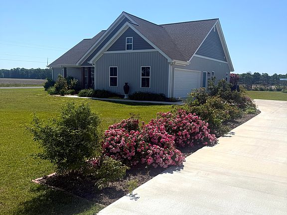 2nd image of 101 Meadow Lark Drive