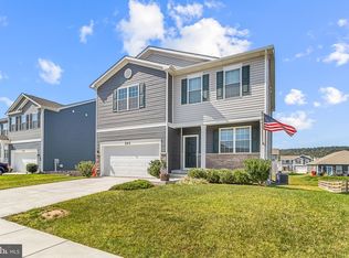 262 Aylesbury Ln, Martinsburg, WV 25403