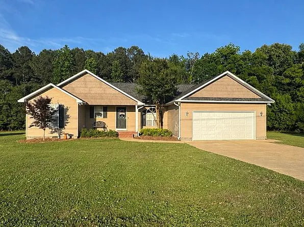 424 Granite Cir, Albertville, AL 35950
