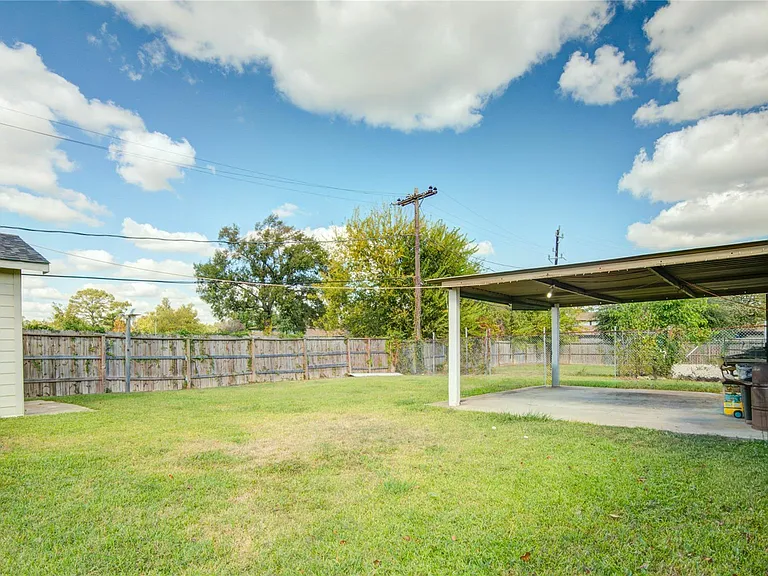 806 Coolwood Dr — Photo 17