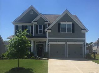 1037 Jack Pine Rd, Lake Wylie, SC 29710