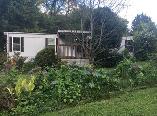 1409 Carla Ct, Lawrenceville, GA 30043