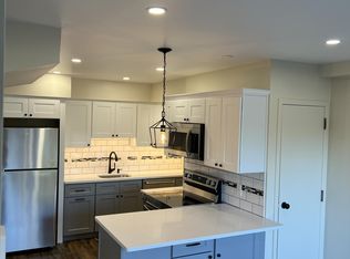 149 W Kenilworth Cir, Newtown Square, PA 19073