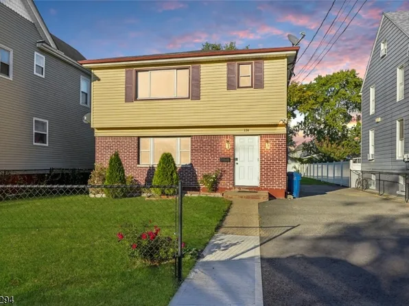 174 Clay St, Hackensack City, NJ 07601