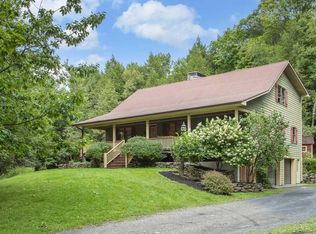 996 Dugway Rd, Chatham, NY 12037