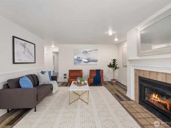 9920 NE 119th St #107, Kirkland, WA 98034