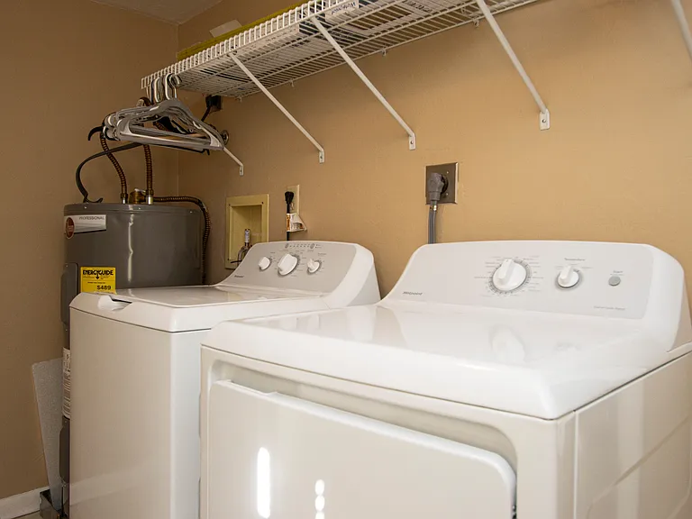 6142 Whiskey Creek Dr #621 — Photo 15
