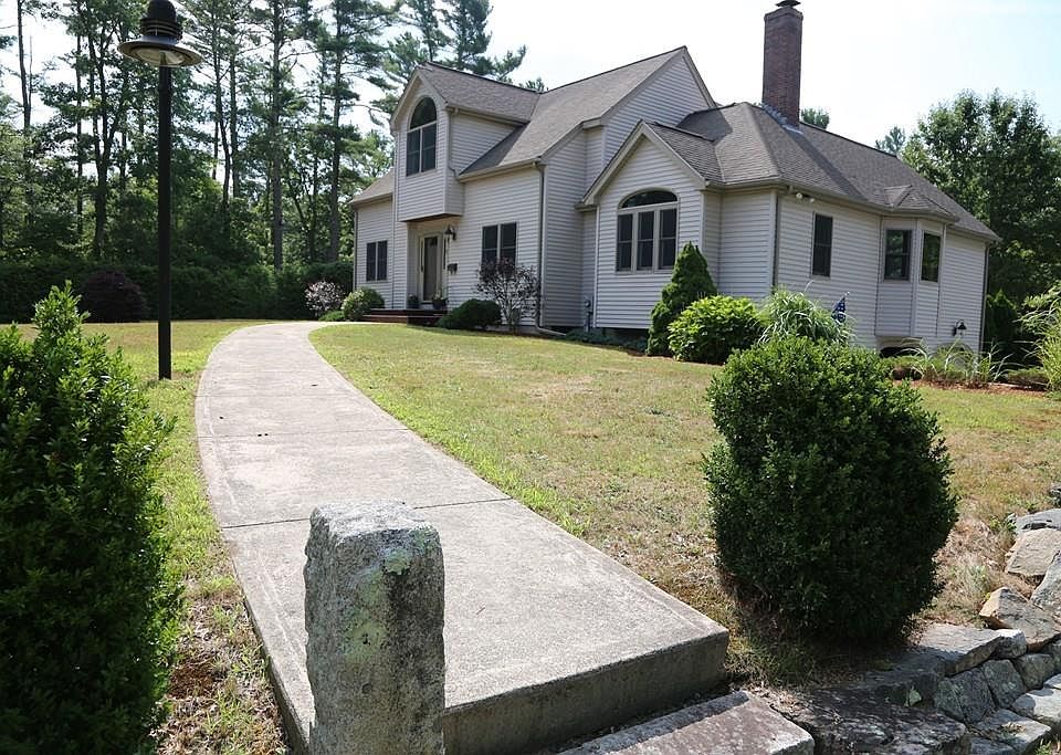 1st image of 12 Clarence Soule Dr