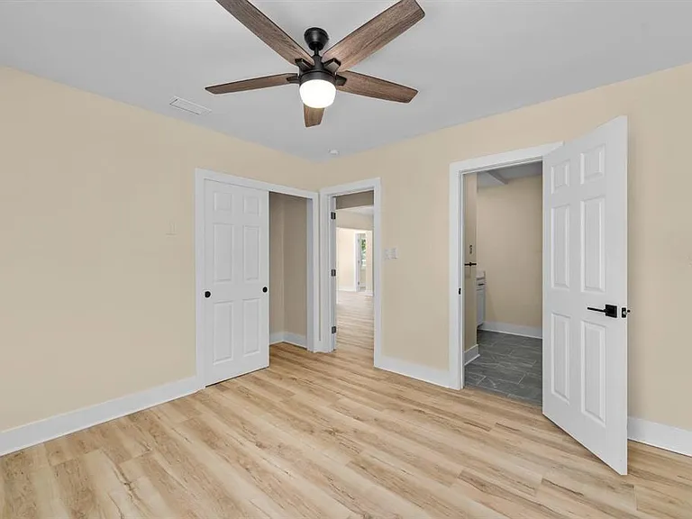 10707 N Rome Ave — Photo 14