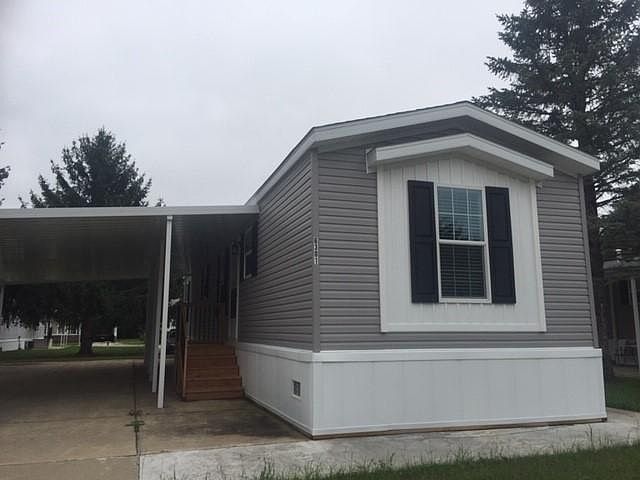 1st image of 6301 Poinsettia Dr