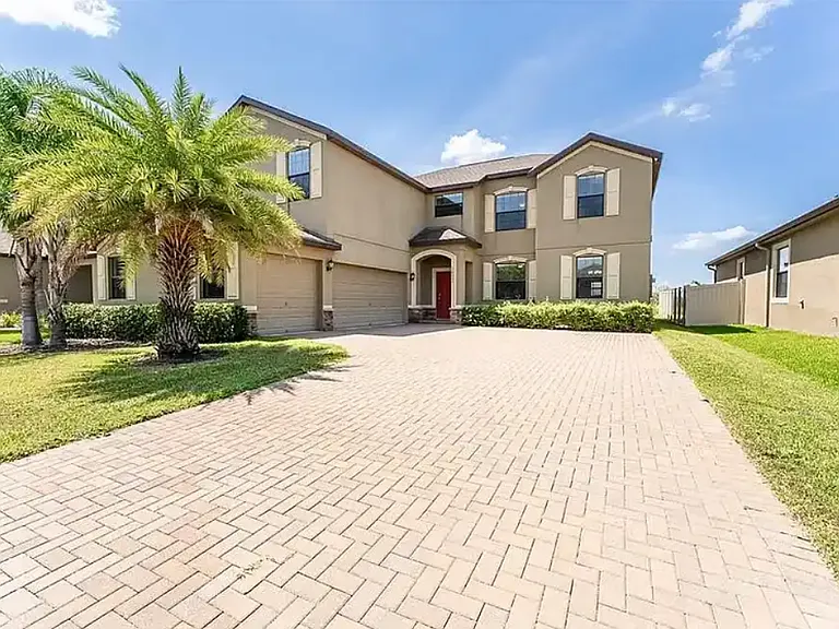 10021 Celtic Ash Dr — Photo 1