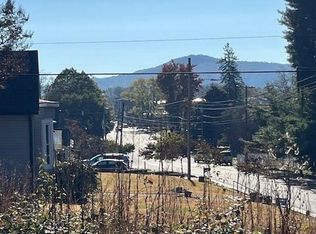 374 W Main St, Brevard, NC 28712