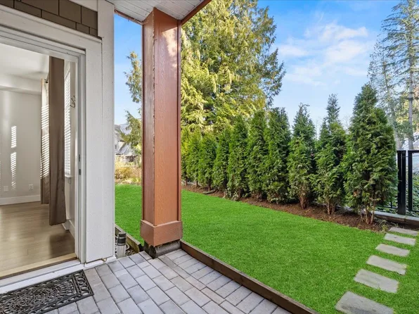 14605 McDougall Dr #101, Surrey, BC V4P 0G7