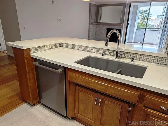 4th image of 750 State St Unit 325