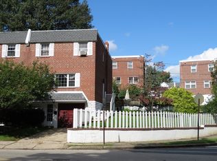 859 W Bells Mill Rd, Philadelphia, PA 19128