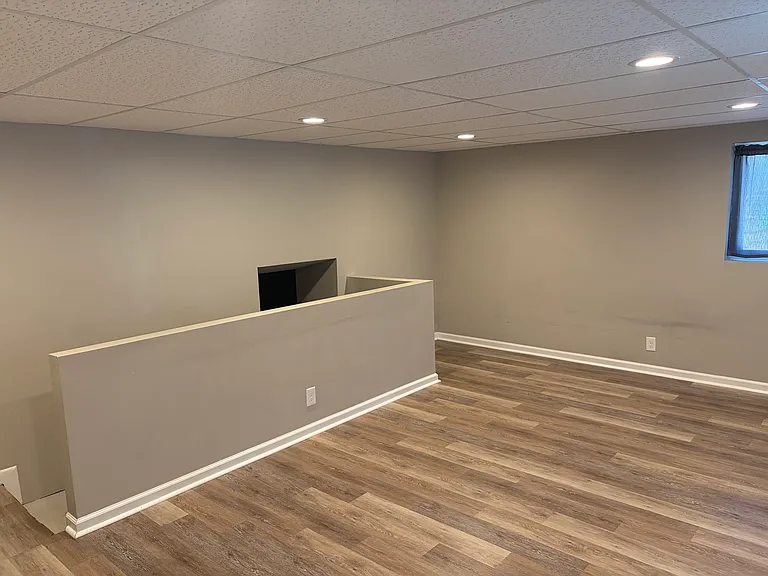 2353 Nebraska St #7 — Photo 2