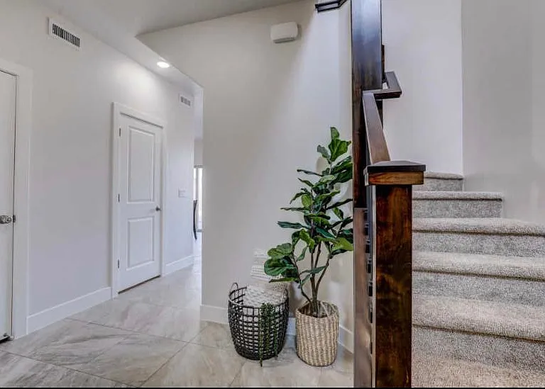 1005 N Tortoise Rock Dr #1 — Photo 7