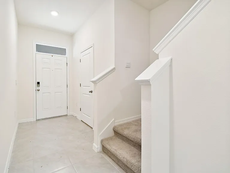 32943 Regent Canal St — Photo 22