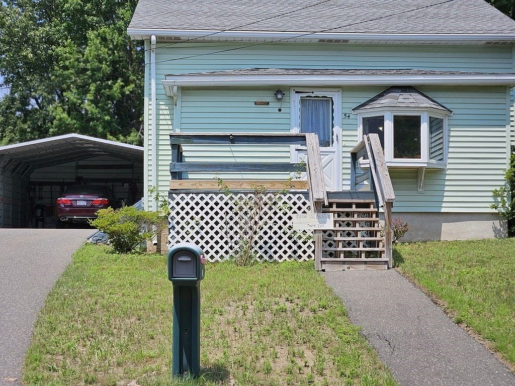 54 Sanders St, Chicopee, MA 01020 Zillow
