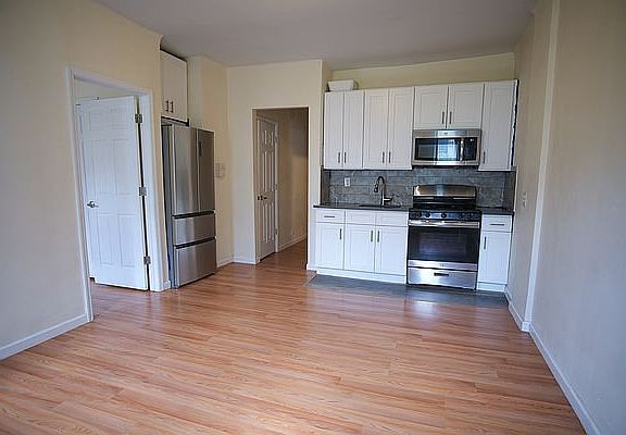 3rd image of 610 W 143rd St APT 2F