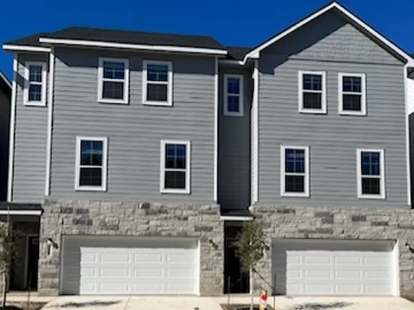 21515 & 21519 Sir Walter Ln, San Antonio, TX 78256