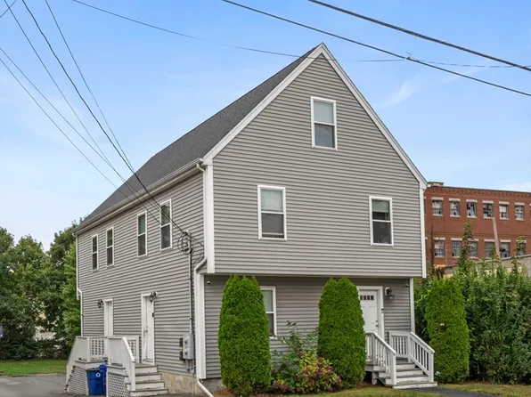 5 Lawrence St, Taunton, MA 02780
