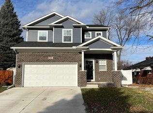 624 Clinton St, Wyandotte, MI 48192